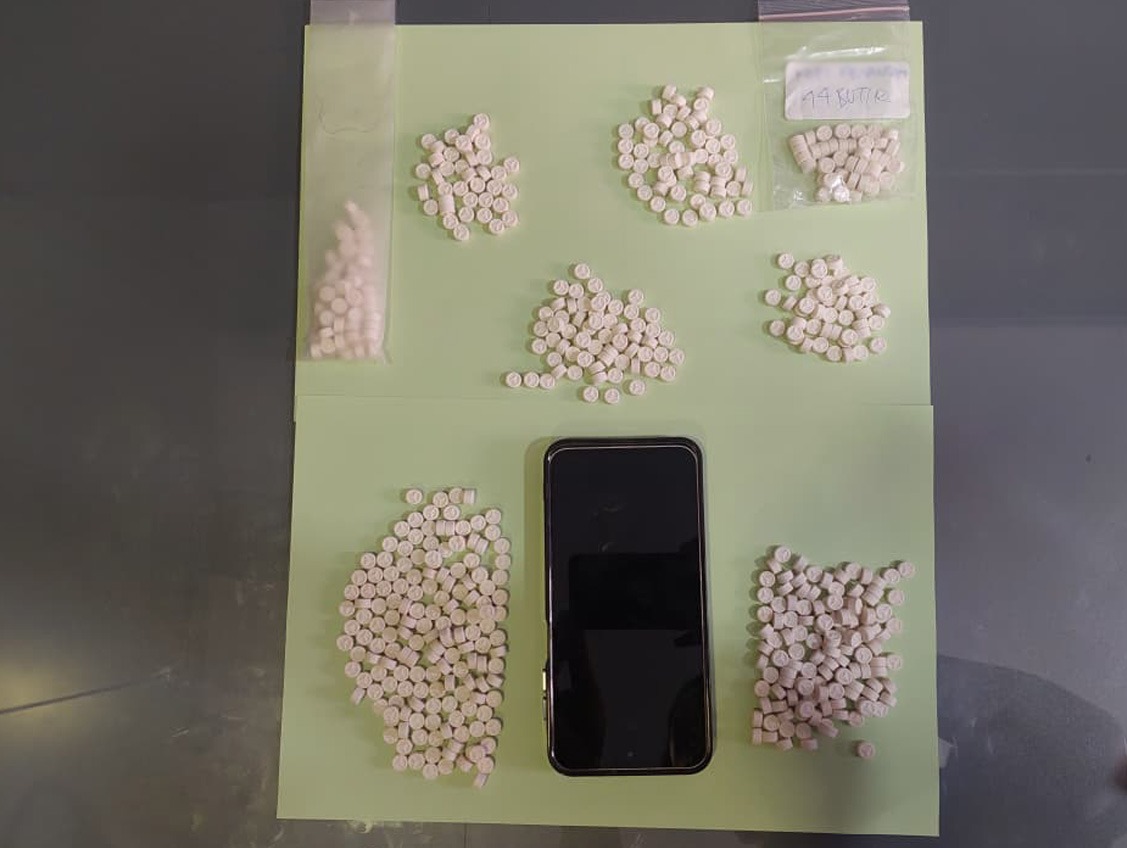 Luar Biasa Gerak Cepat Polda Metro Jaya Ungkap Peredaran 500 Butir Ekstasi di Apartemen Jakbar, Dua Pria Diamankan